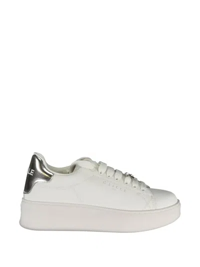 Gaëlle Logo-plaque Sneakers In White