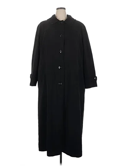 Pre-owned Gallery Coat In Black
