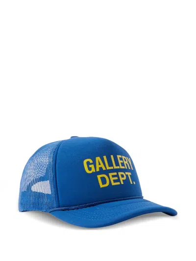 Gallery Dept. 로고 프린트 트러커 캡 모자 In Blue