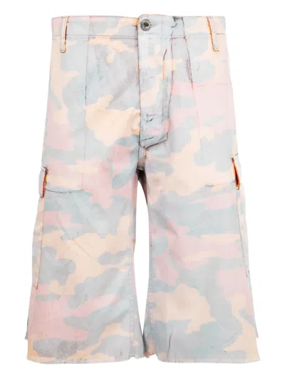 Gallery Dept. Camo Cargo Shorts In Multi