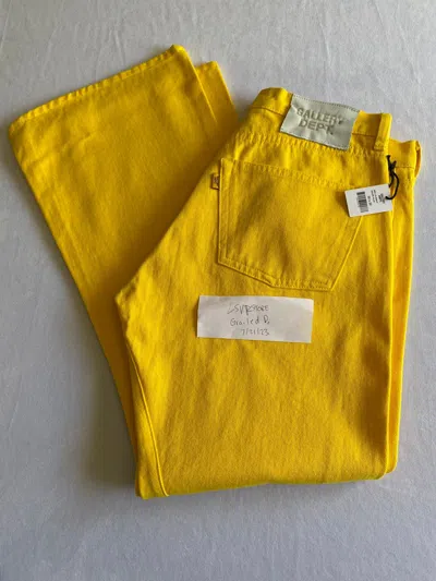 Pre-owned Gallery Dept. . Logan Flare Jean Yellow 32x32