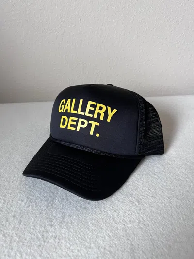 Pre-owned Gallery Dept. . Trucker Hat Black