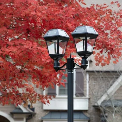 Gama Sonic Black Outdoor Cast Aluminum Solar Powered Double Lantern Head With Dual Color In Matte Black;powder Coated Finish