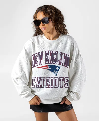 Gameday Couture Women's White New England Patriots Big Play Energy Tonal Star Embossed Sweatshirt
