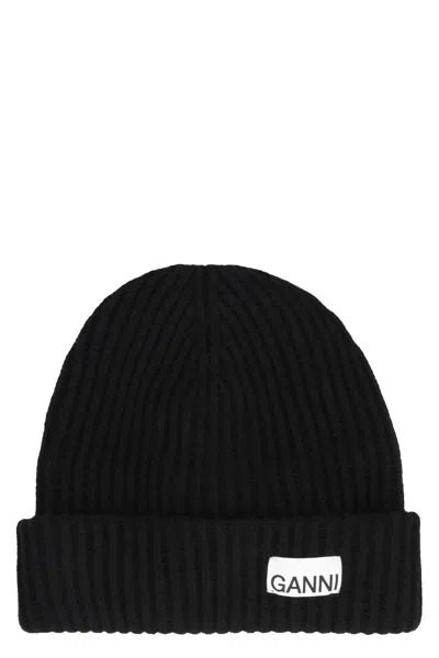 Ganni A4429 Ribbed Wool Knit Beanie In Black