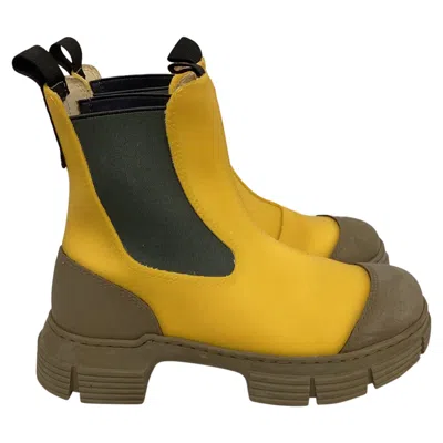 Ganni Chelsea Rain Boots In Yellow Rubber