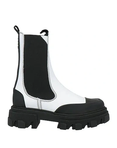 Ganni Genuine Leather Ankle Boots In Black