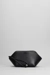 GANNI BOU ZIPPED HAND BAG IN BLACK LEATHER