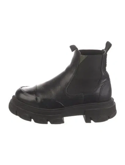 Pre-owned Ganni Leather Chelsea Boots In Black