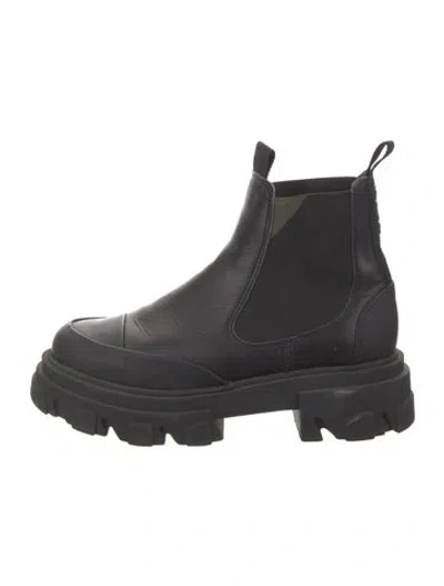Pre-owned Ganni Leather Chelsea Boots In Black