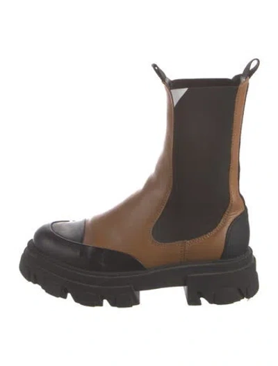 Pre-owned Ganni Leather Chelsea Boots In Neutral