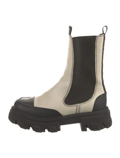 Pre-owned Ganni Leather Chelsea Boots In Neutral