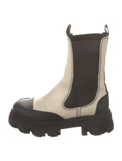 Pre-owned Ganni Leather Chelsea Boots In White