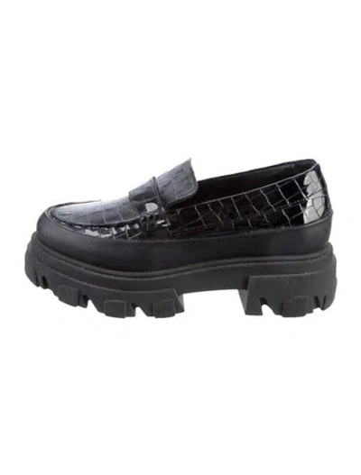 Pre-owned Ganni Leather Loafers In Black