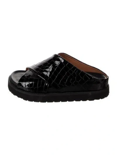 Pre-owned Ganni Patent Leather Slides In Black