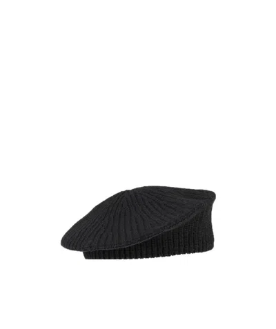 Ganni Ribbed Logo-patch Beret In Black