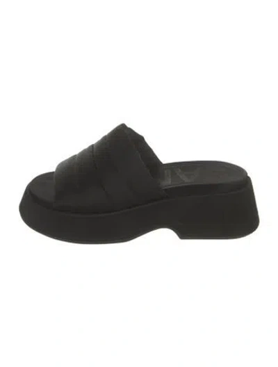 Pre-owned Ganni Slides In Black
