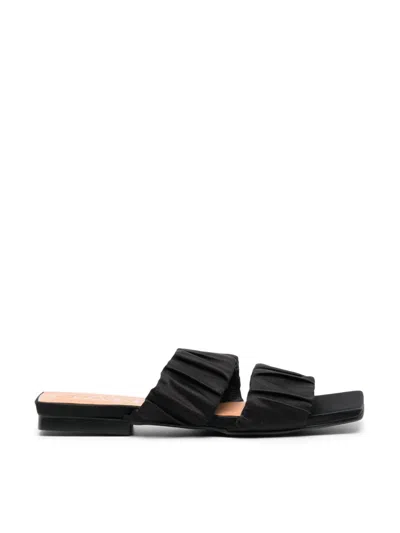 GANNI GANNI SMOCK FLAT SANDALS