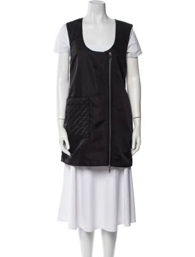 Pre-owned Ganni Vest In Black