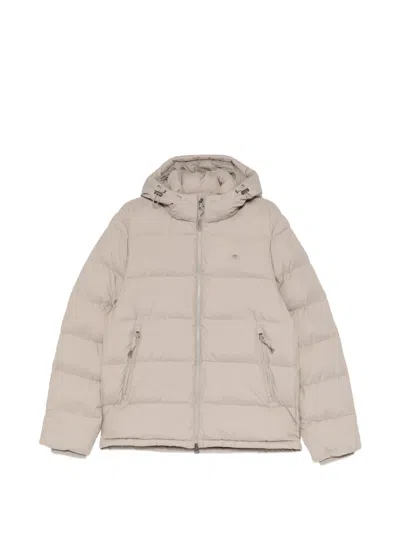 Gant Active Cloud Jacket In Neutral