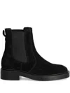 Gant Chelsea Boots In Black