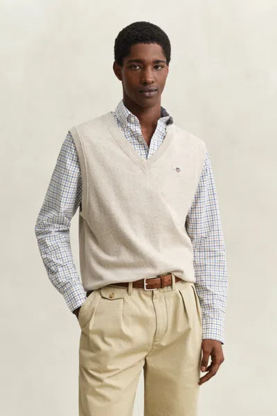 Gant Classic Cotton Vest In Brown