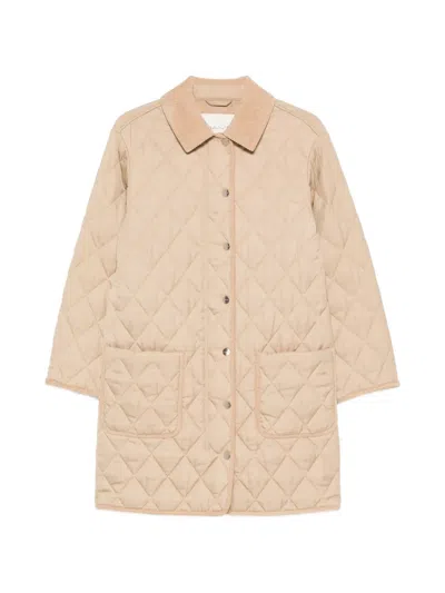 Gant Corduroy-collar Quilted Coat In Neutral