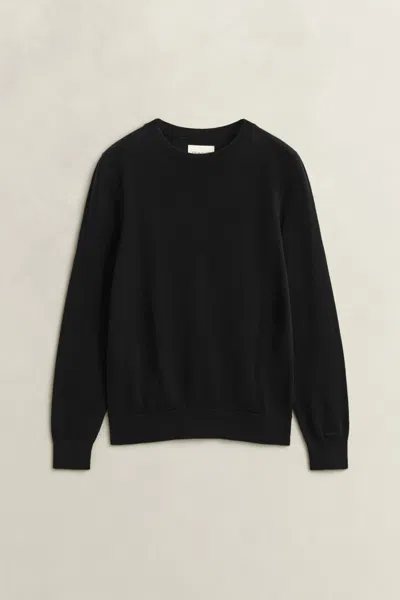 Gant Extra Fine Merino Wool Crew Neck Sweater In Black