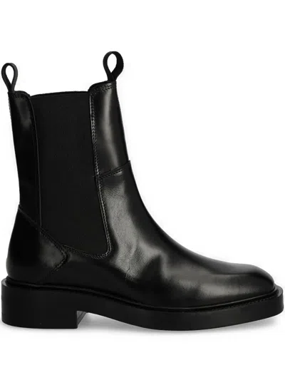 Gant Leather Boots In Black