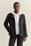 Gant Light Down Jacket In Black