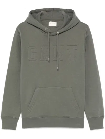 GANT LOGO-EMBOSSED HOODIE