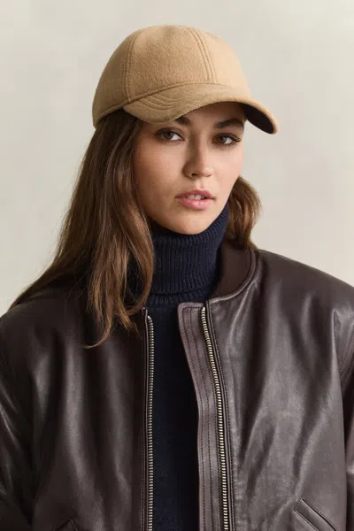 Gant Melton Cap In Warm Khaki