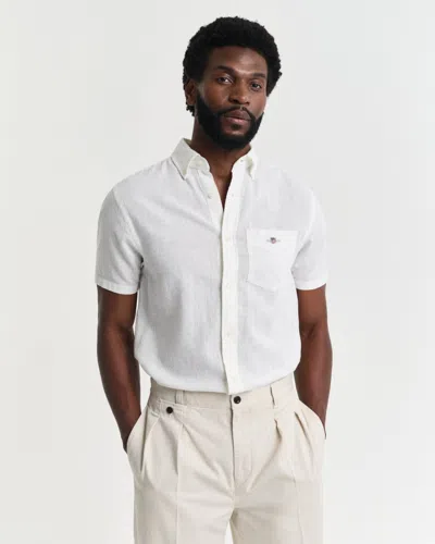 Gant Mens Regular Fit Cotton Linen Short Sleeve Shirt With Embroidered Shield