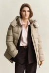 Gant Mid Down Jacket In Neutral
