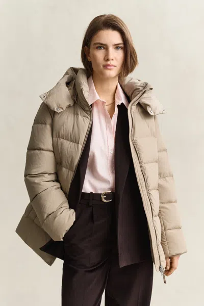 Gant Mid Down Jacket In Neutral