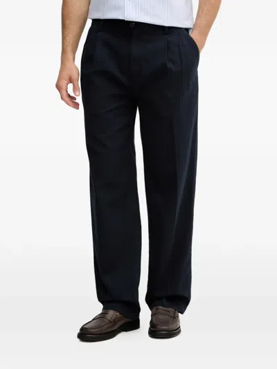 Gant Pleated Straight-leg Trousers In Black