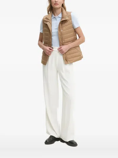 Gant Quilted Gilet In Brown