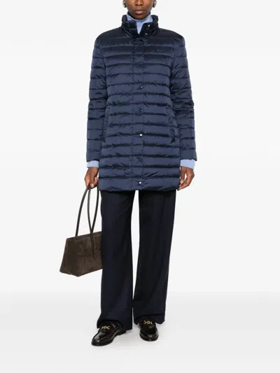 Gant Quilted Light Down Coat In Blue
