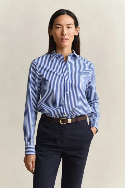 Gant Regular Fit Classic Striped Poplin Shirt In Blue