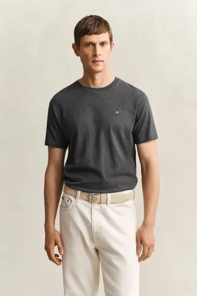 Gant Regular Fit Shield T-shirt In Gray