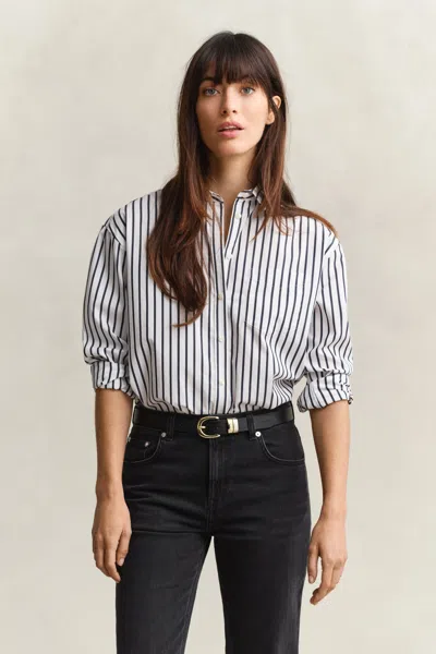 Gant Relaxed Fit Striped Classic Poplin Shirt In Multi