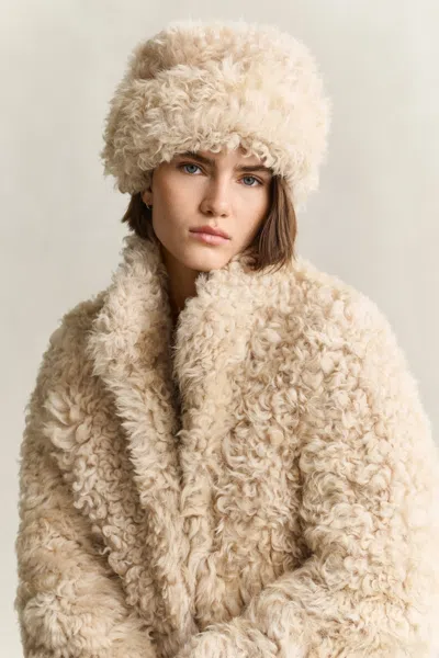 Gant Shearling Hat In Caramel Brown