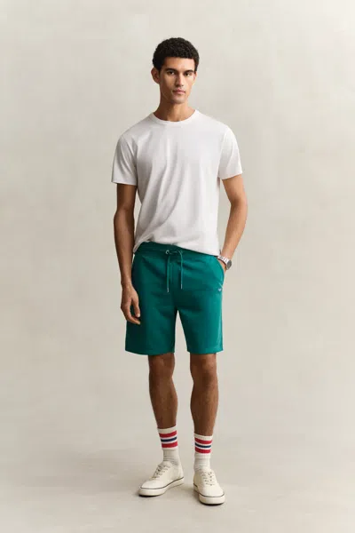 Gant Shield Sweat Shorts In Green