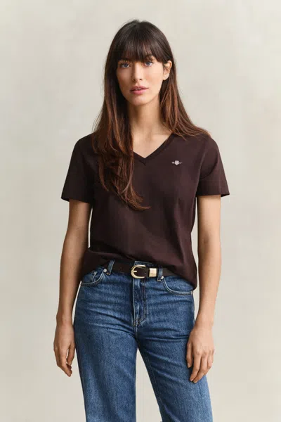 Gant Shield V-neck T-shirt In Brown