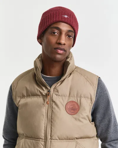 Gant Shield Wool Beanie In Burgundy