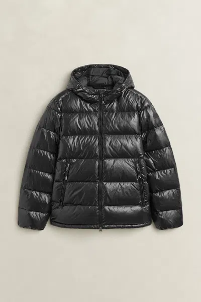 Gant Shiny Down Jacket In Black
