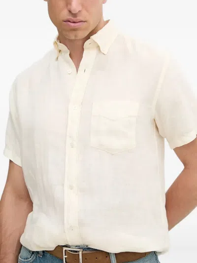 Gant Short-sleeve Patch-pocket Shirt In Neutral