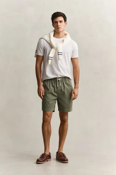 Gant Sunfaded Shorts In Green