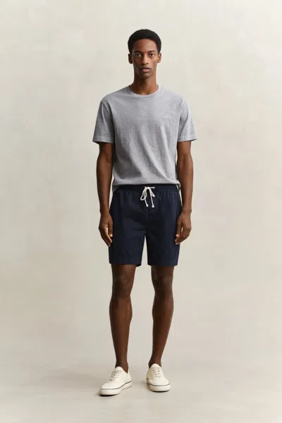 Gant Sunfaded Shorts In Black