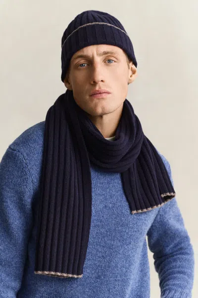 Gant Tipped Scarf & Beanie Gift Set In Navy
